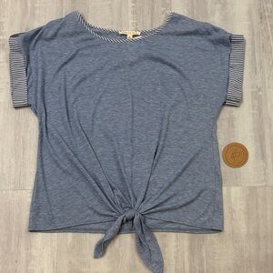 Elegant Blue Striped Women's Top-NWT